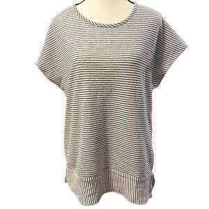 Chico's White‎ & Blue Striped Short Sleeve Knit Top - Size 2 (Large)